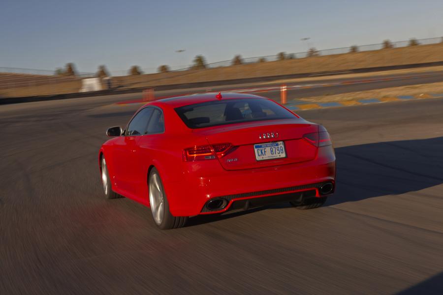  Audi RS5 Coupe 2012 года  (NA) (фото 15 из 104)